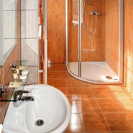 Hotel Hukvaldy Отель *